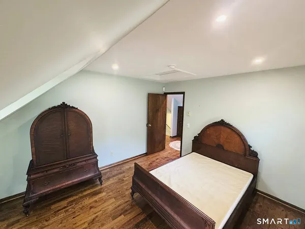 $8,500 | 7 Joanne Lane, Weston, CT 06883