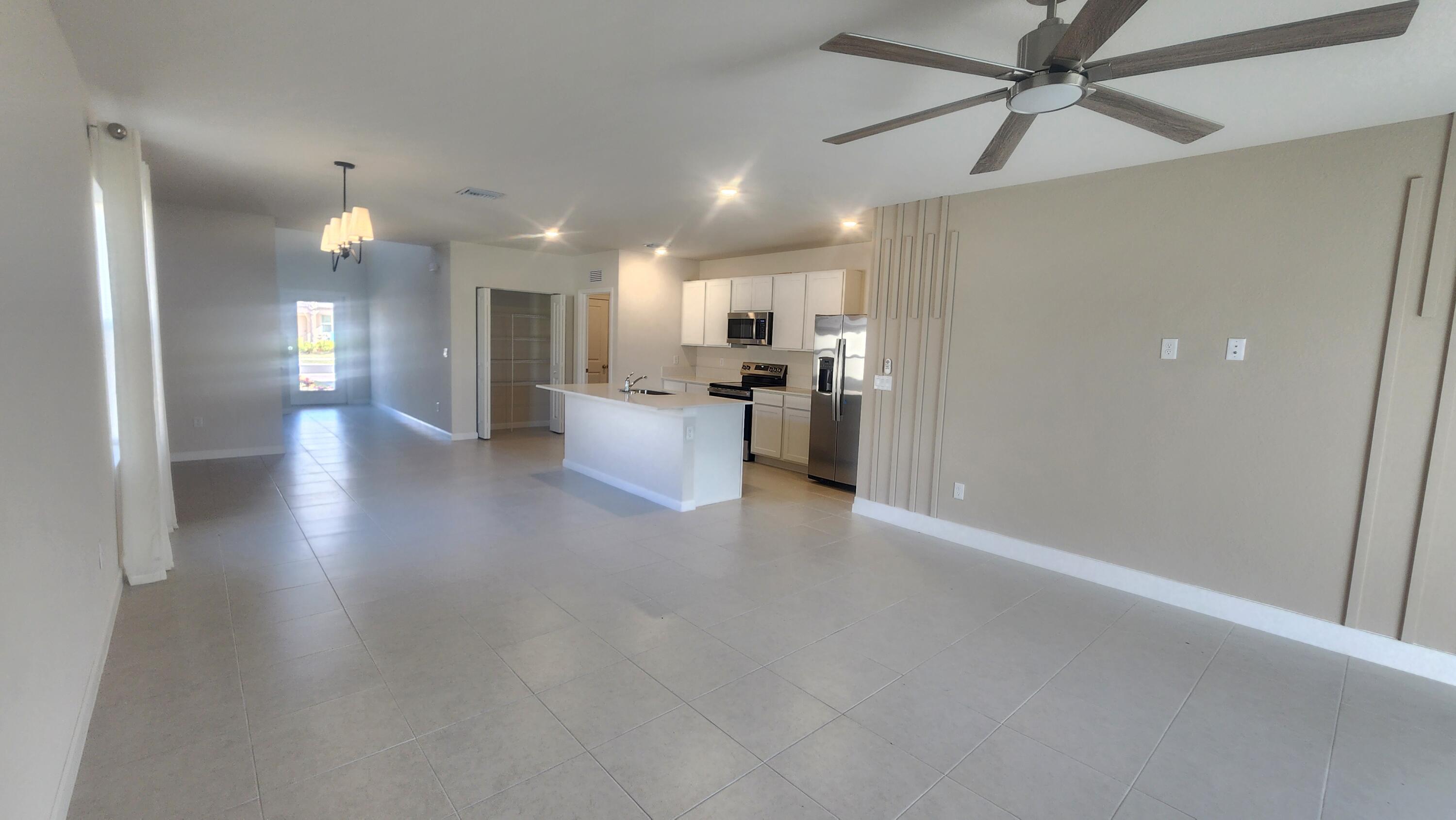 799 Carlyle Way Fort Pierce, FL 34947 - Photo 5 of 37 20251217_135758