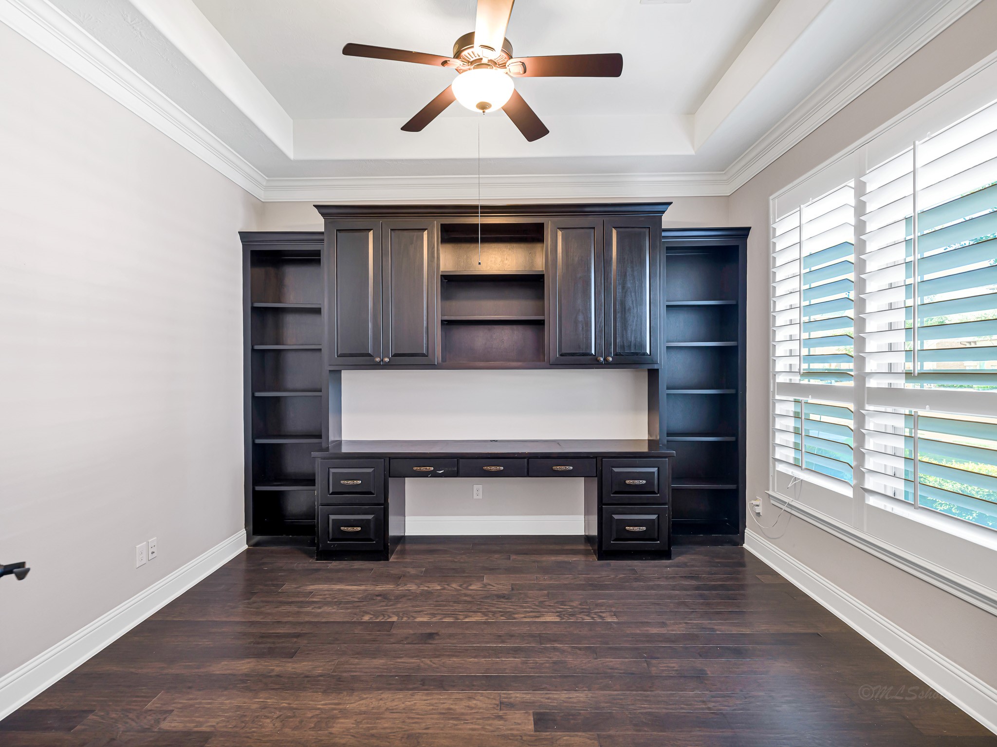 1710 Rice Mill Drive Katy, TX 77493 - Photo 8 of 50 a living room with furniture and a fireplace