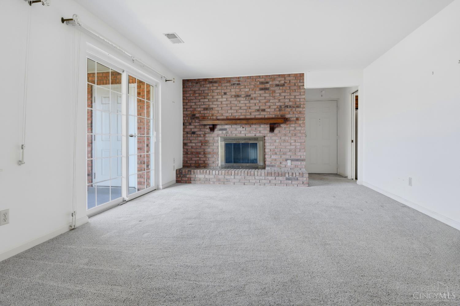 5346 Werk Road, Unit D12 Cincinnati, OH 45248 - Photo 10 of 33