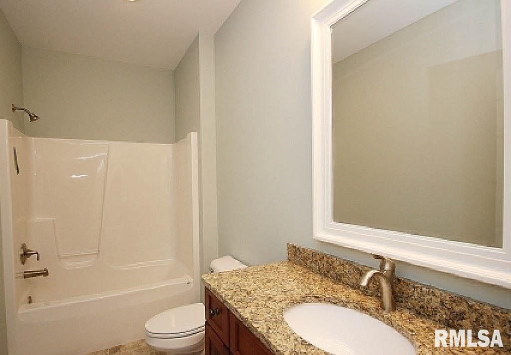 304 Harbor Point Place Springfield, IL 62712 - Photo 11 of 22 Gallery Image 11