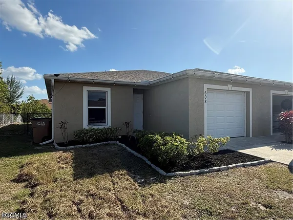 $1,600 | 608 Southeast 13th Terrace, Cape Coral, FL 33990