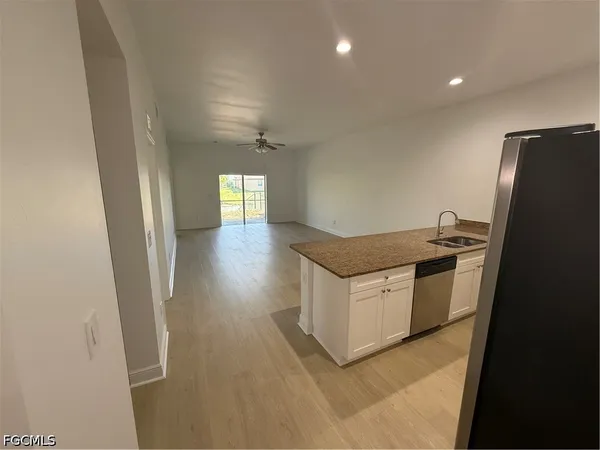 $1,600 | 608 Southeast 13th Terrace, Cape Coral, FL 33990