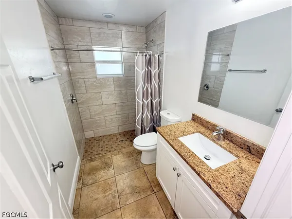 $1,600 | 608 Southeast 13th Terrace, Cape Coral, FL 33990