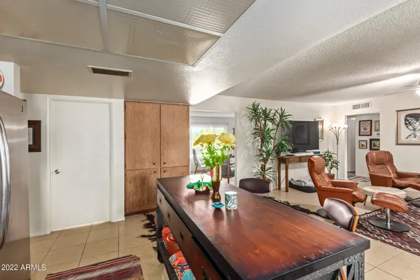 $2,500 | 12728 North 40th Place, Phoenix, AZ 85032