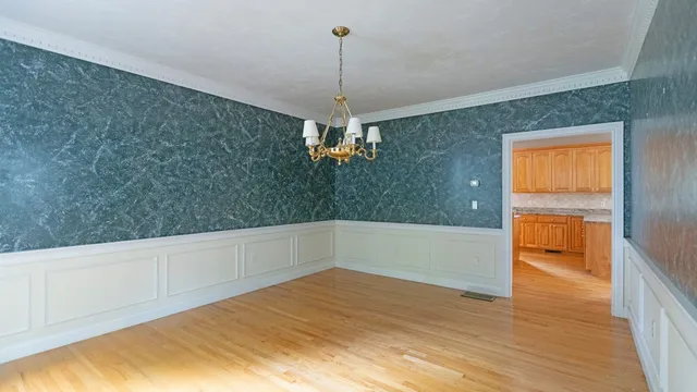 $989,900 | 6 Eastbrook Farm Road, Southborough, MA 01772