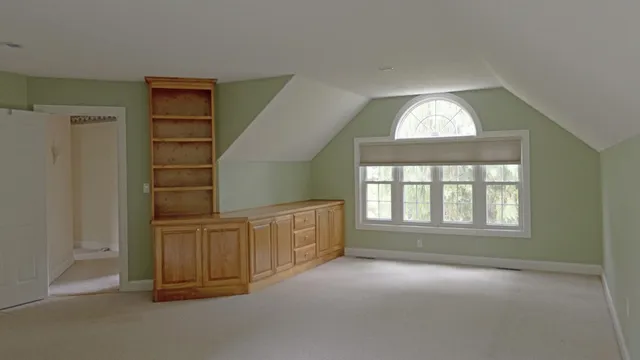 $989,900 | 6 Eastbrook Farm Road, Southborough, MA 01772