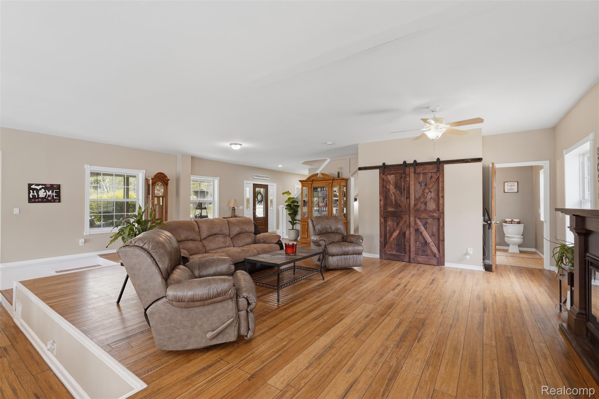 16263 South Seymour Road Linden, MI 48451 - Photo 6 of 58 16263 S Seymour Rd