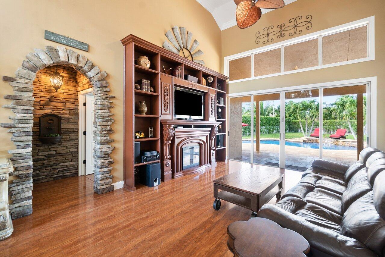 21326 Gosier Way Boca Raton, FL 33428 - Photo 20 of 80 007-21326GosierWay-BocaRaton-FL-33428-SM