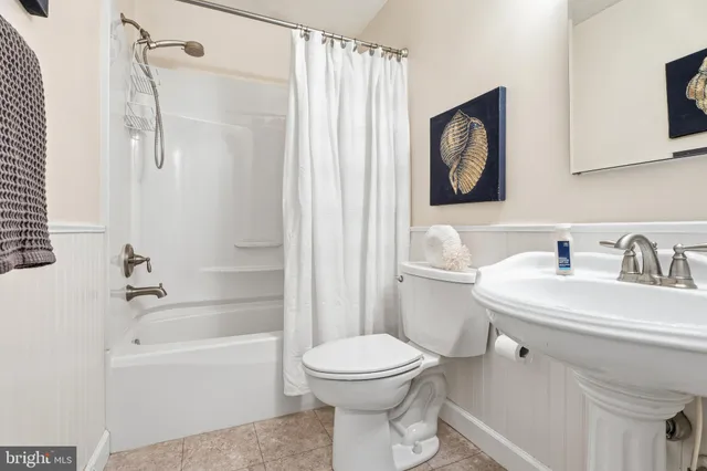 $380,000 | 2213 Green Haven Way, Hampstead, MD 21074