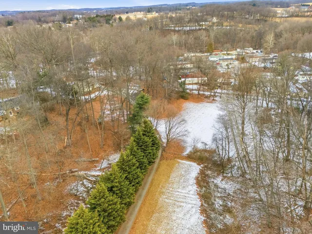 $380,000 | 2213 Green Haven Way, Hampstead, MD 21074