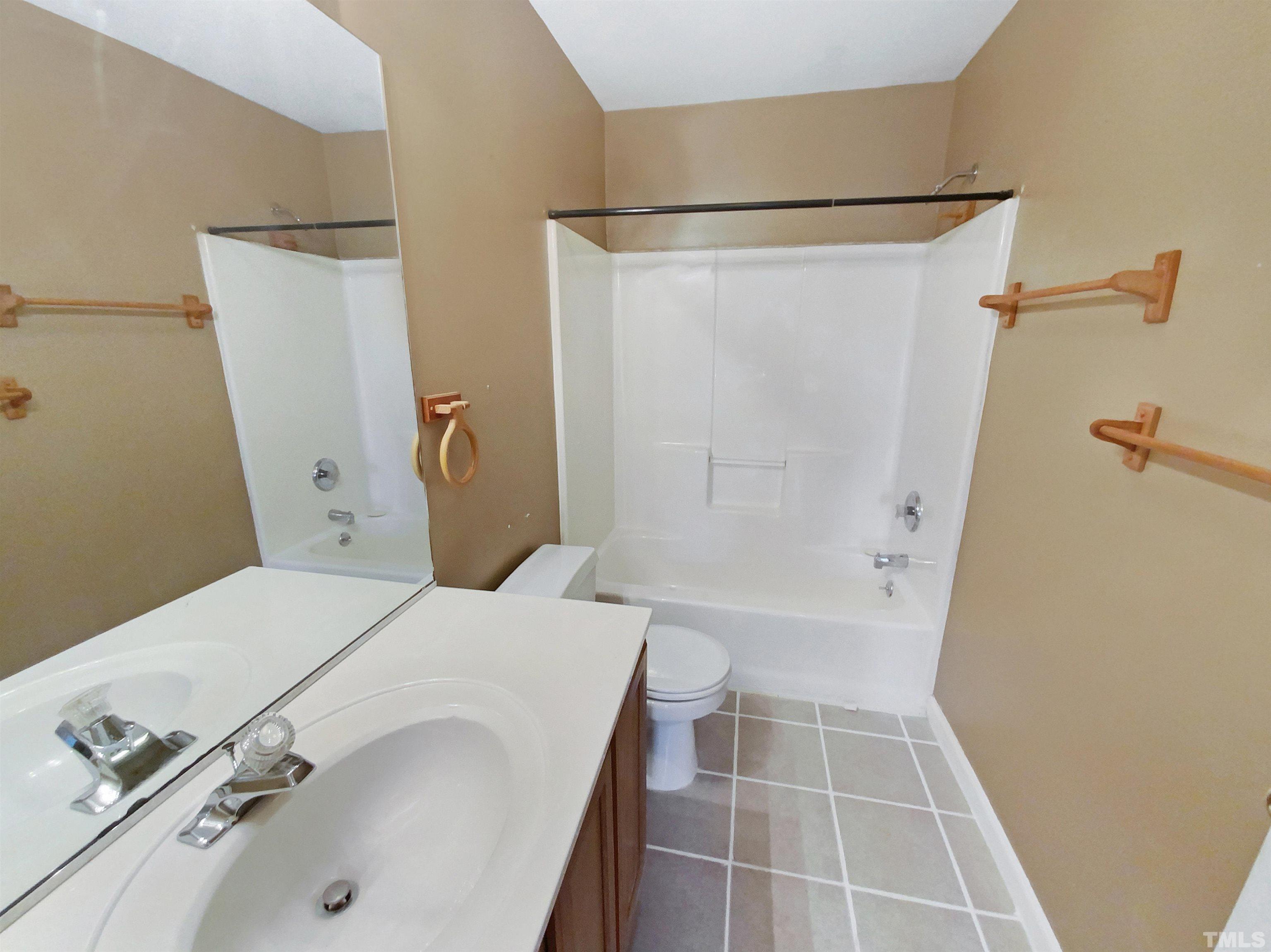 1206 Lexington Farm Road Apex, NC 27502 - Photo 17 of 18 Gallery Image 17