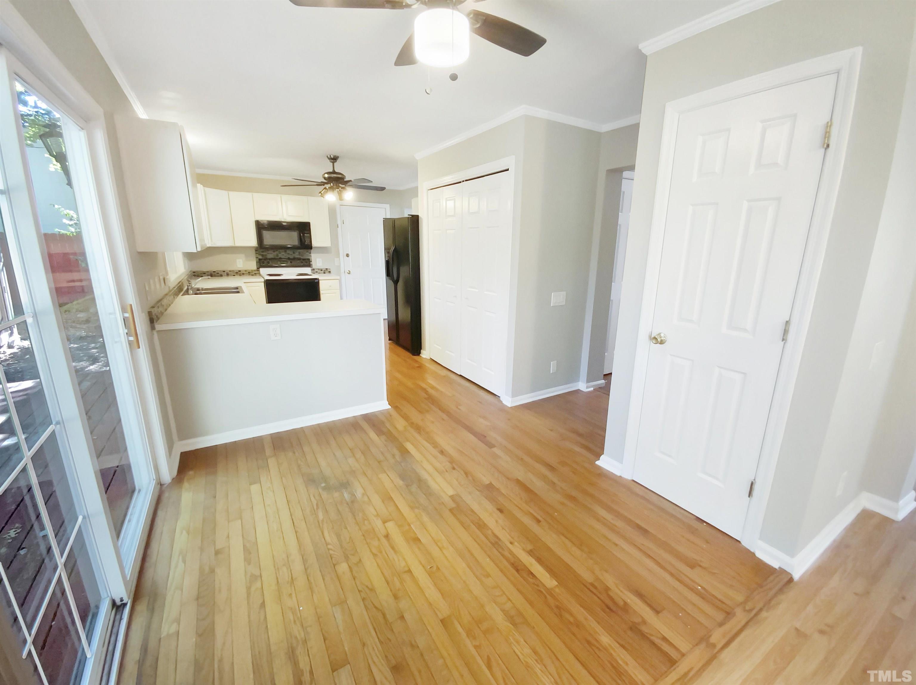 1206 Lexington Farm Road Apex, NC 27502 - Photo 6 of 18 Gallery Image 6