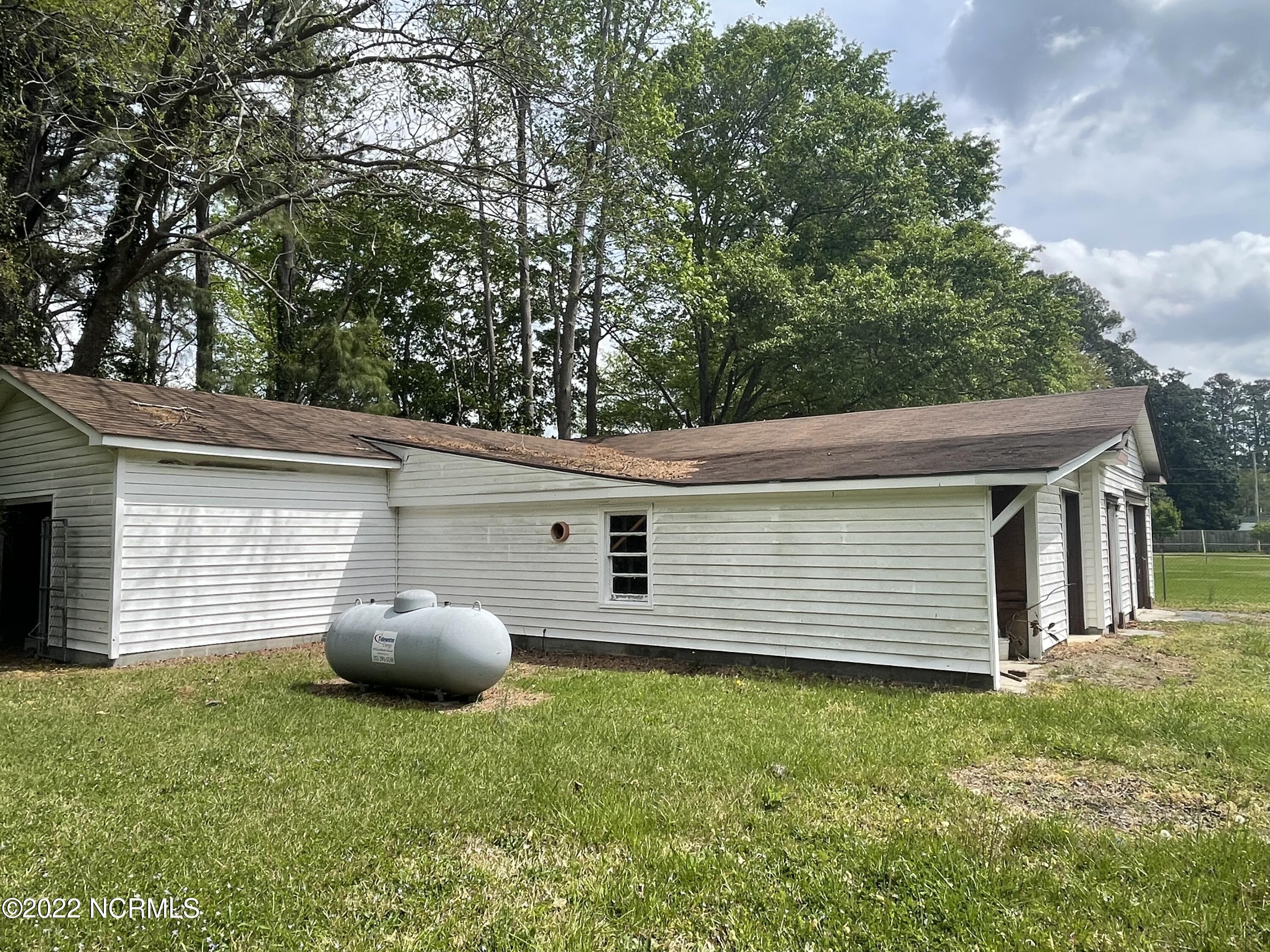 4530 Yank Road Wilson, NC 27893 - Photo 4 of 24 78DFBF86-5B50-41CA-BE12-35E2B579BBF5