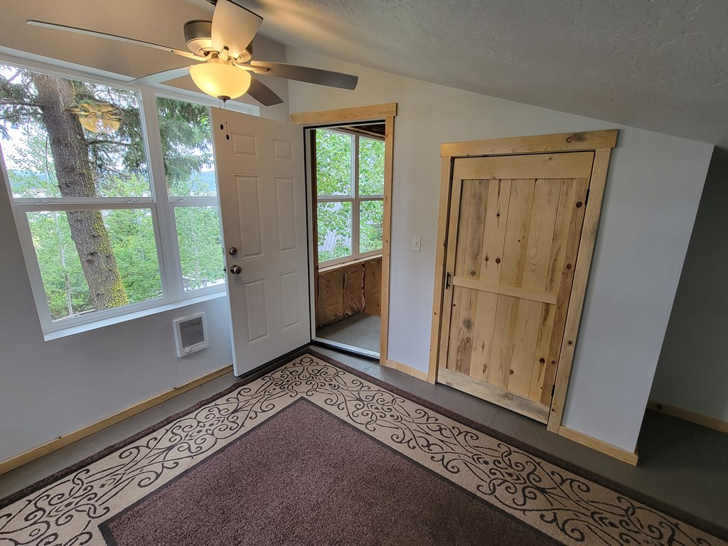 32 Duffys Lane Cascade, ID 83611 - Photo 31 of 35 Extra sleeping area