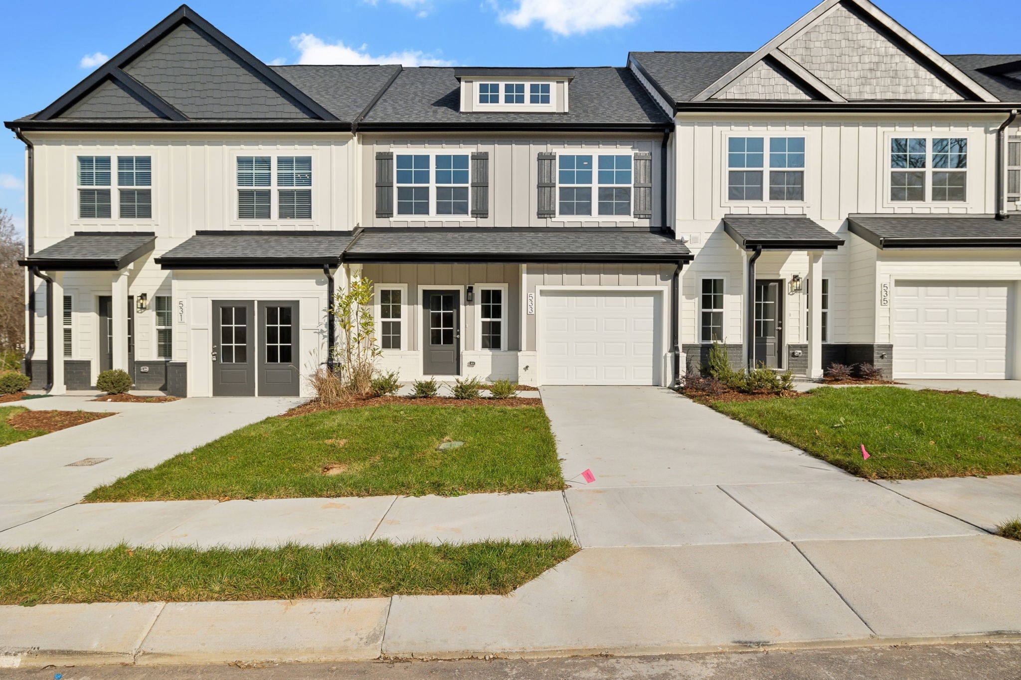 539 Tulip Springs Road Hermitage, TN 37076 - Photo 2 of 69 a front view of a house with garden