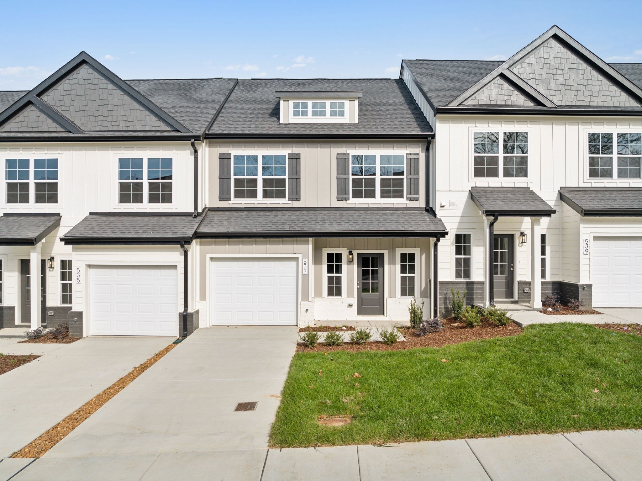 539 Tulip Springs Road Hermitage, TN 37076 - Photo 64 of 69 front view of a house with a yard