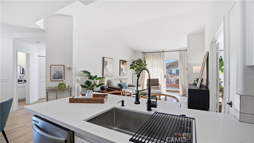 405 Ribbon Beach Way, Unit 249A Oceanside, CA 92058 - Photo 9 of 31