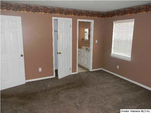121 Mangrove Drive Alabaster, AL 35007 - Photo 9 of 14