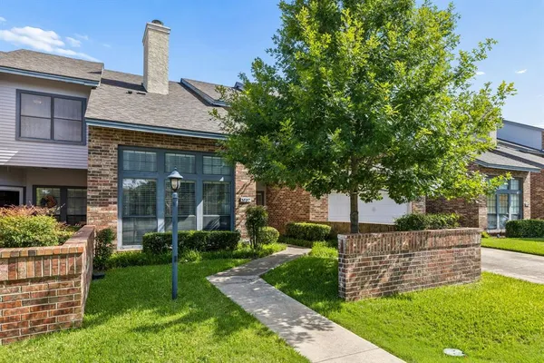 $325,000 | 3337 Devonshire Drive, Plano, TX 75075