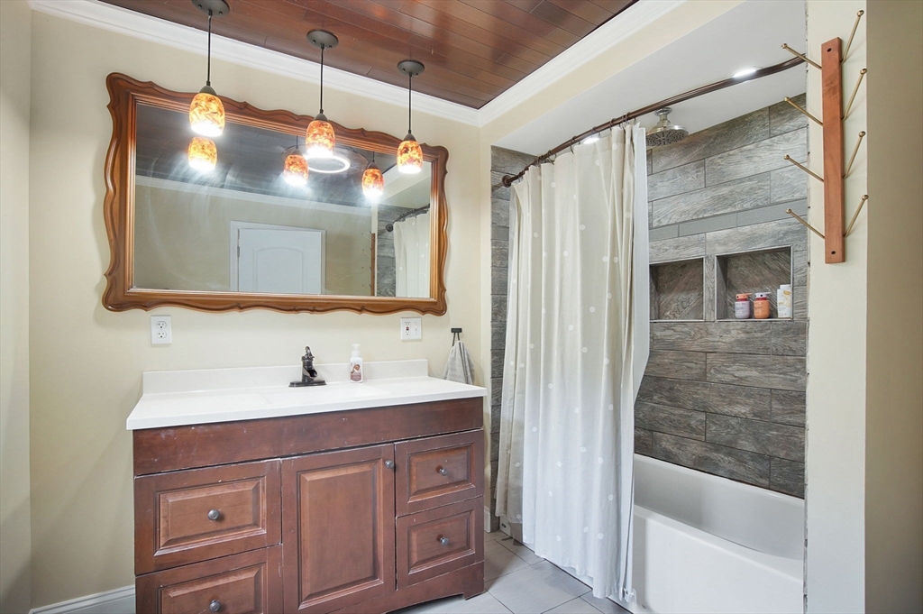 22 Manchonis Road Wilbraham, MA 01095 - Photo 17 of 32 Gallery Image 17