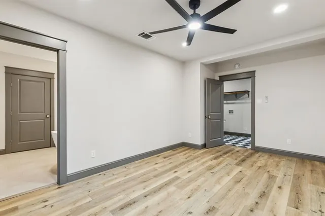 $2,400 | 810 South Montclair Avenue, Dallas, TX 75208