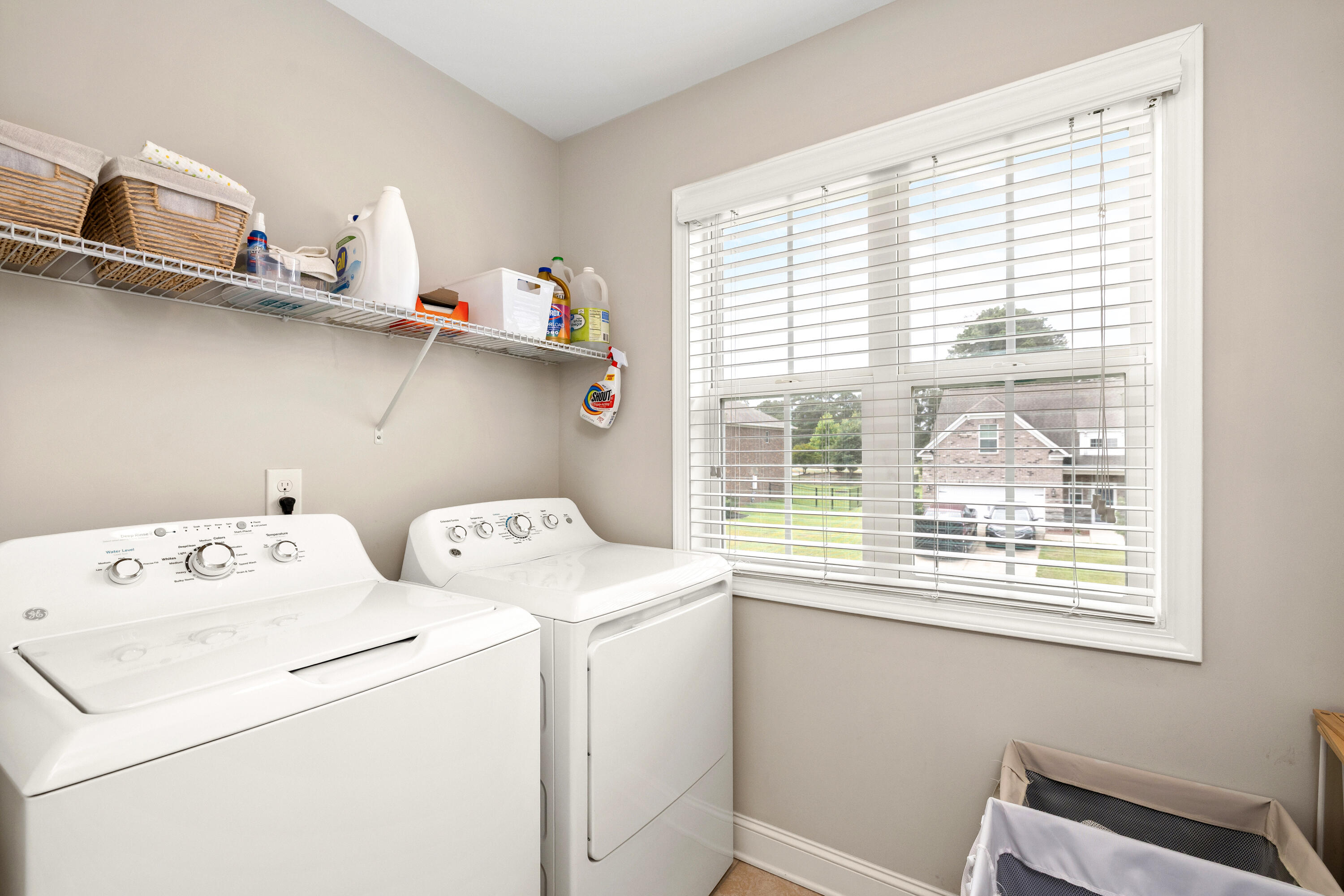 565 Curlew Circle Sumter, SC 29150 - Photo 31 of 46 spacious upstairs laundry room
