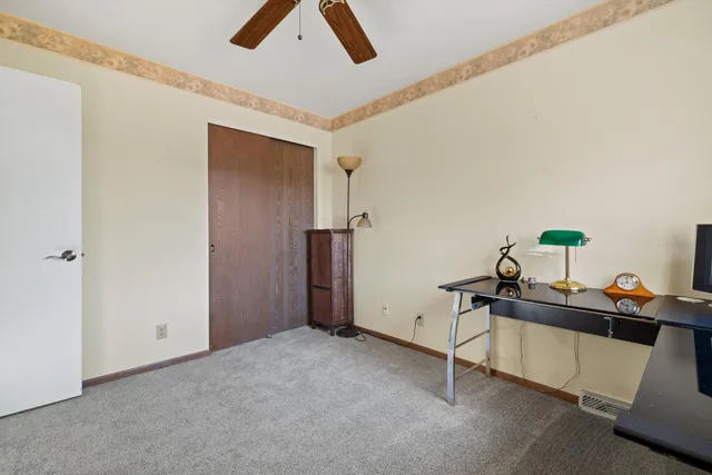 $275,000 | 5632 Cambridge Lane, Unit 1, Mount Pleasant, WI 53406