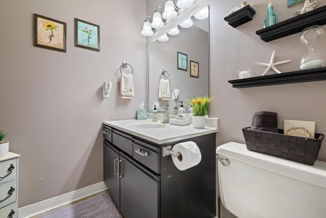 $275,000 | 5632 Cambridge Lane, Unit 1, Mount Pleasant, WI 53406