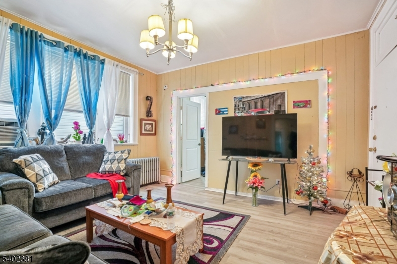 181 Pierson Street Orange, NJ 07050 - Photo 4 of 19