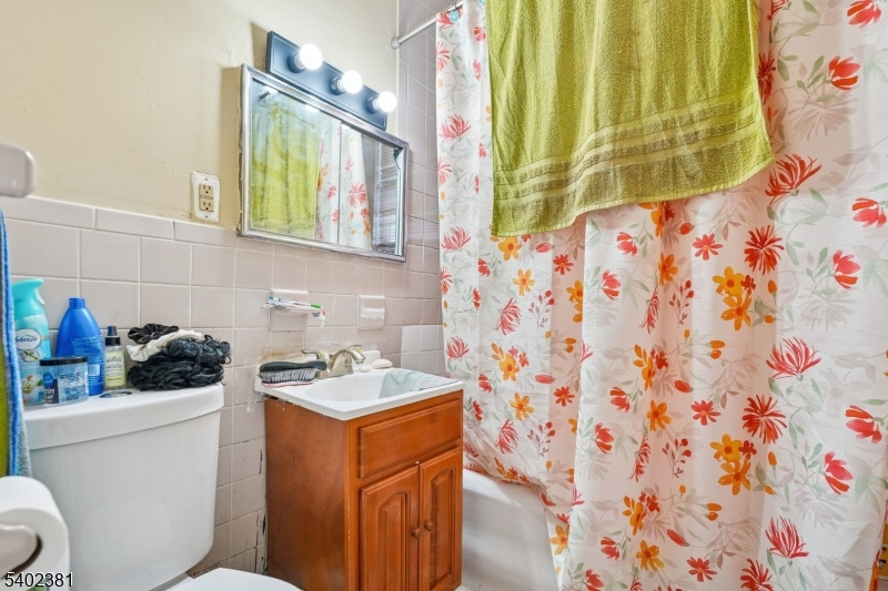 181 Pierson Street Orange, NJ 07050 - Photo 9 of 19