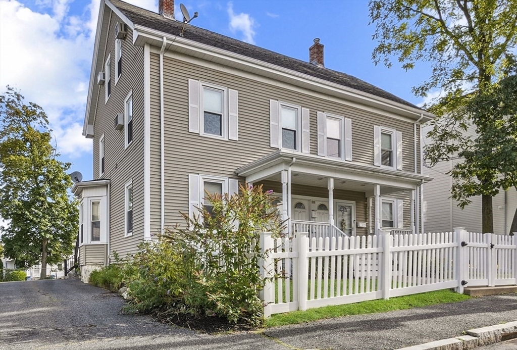 28 Robbins Street, Unit 2 Waltham, MA 02453 - Photo 1 of 24