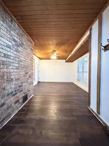 $2,500 | 6010 Fawn Valley Lane, Rowlett, TX 75089