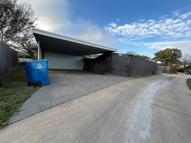 $2,500 | 6010 Fawn Valley Lane, Rowlett, TX 75089