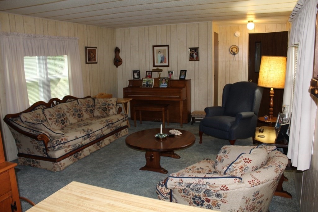53 Gauthier Road Barre, MA 01005 - Photo 6 of 13 Gallery Image 6