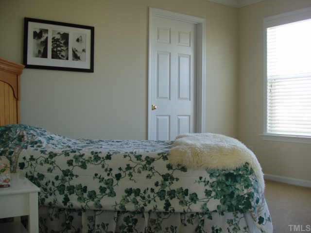 10632 Friendly Neighbor Lane Raleigh, NC 27614 - Photo 9 of 12 Bedroom #4 with HUGE walk-in closet.