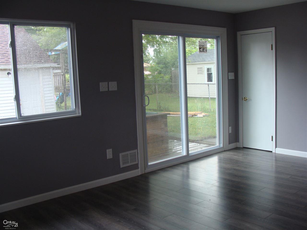 8503 Harding Center Line, MI 48015 - Photo 8 of 18 Gallery Image 8