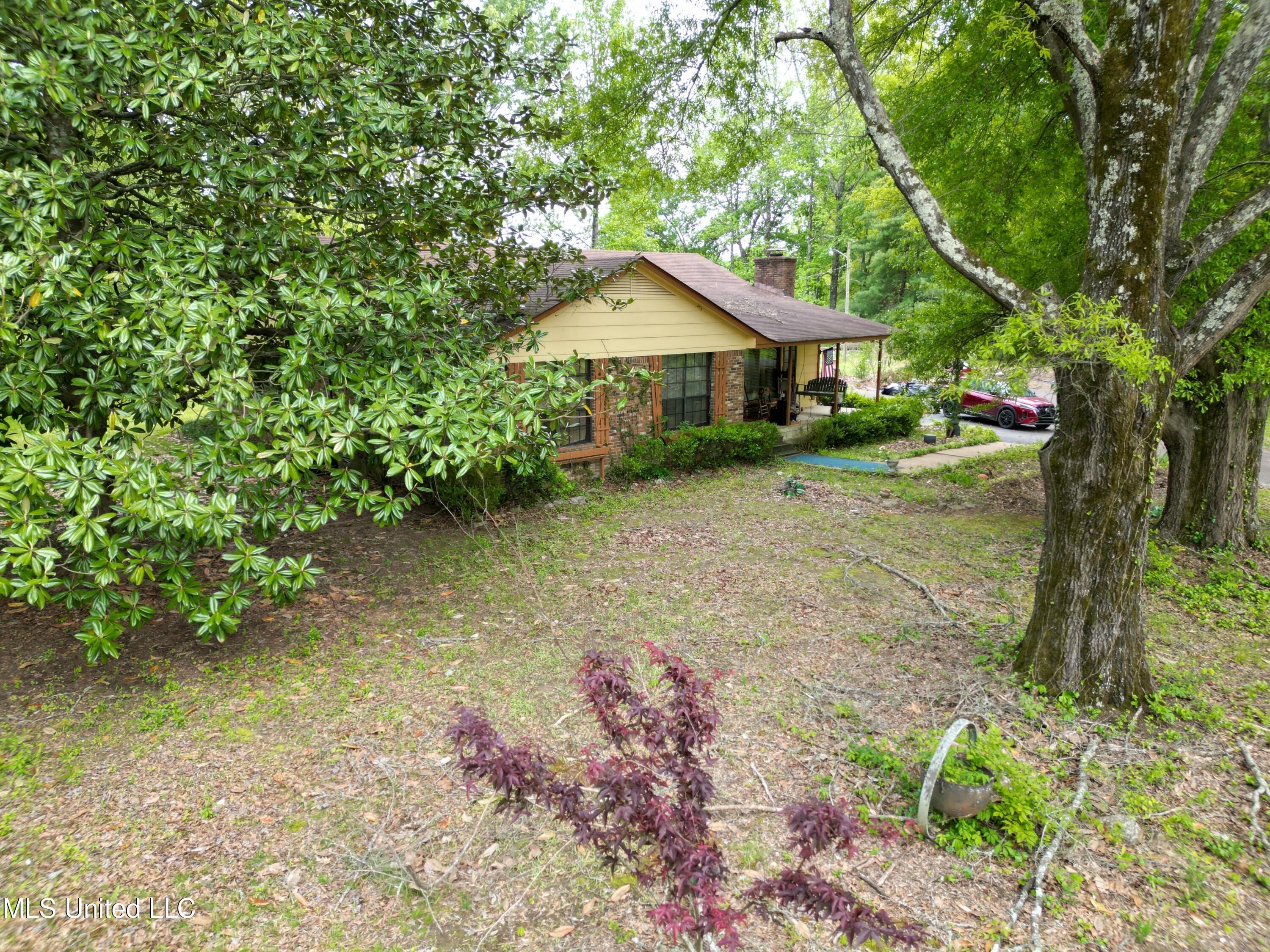 5290 Sycamore Road Coldwater, MS 38618 - Photo 3 of 32 Aerial Front