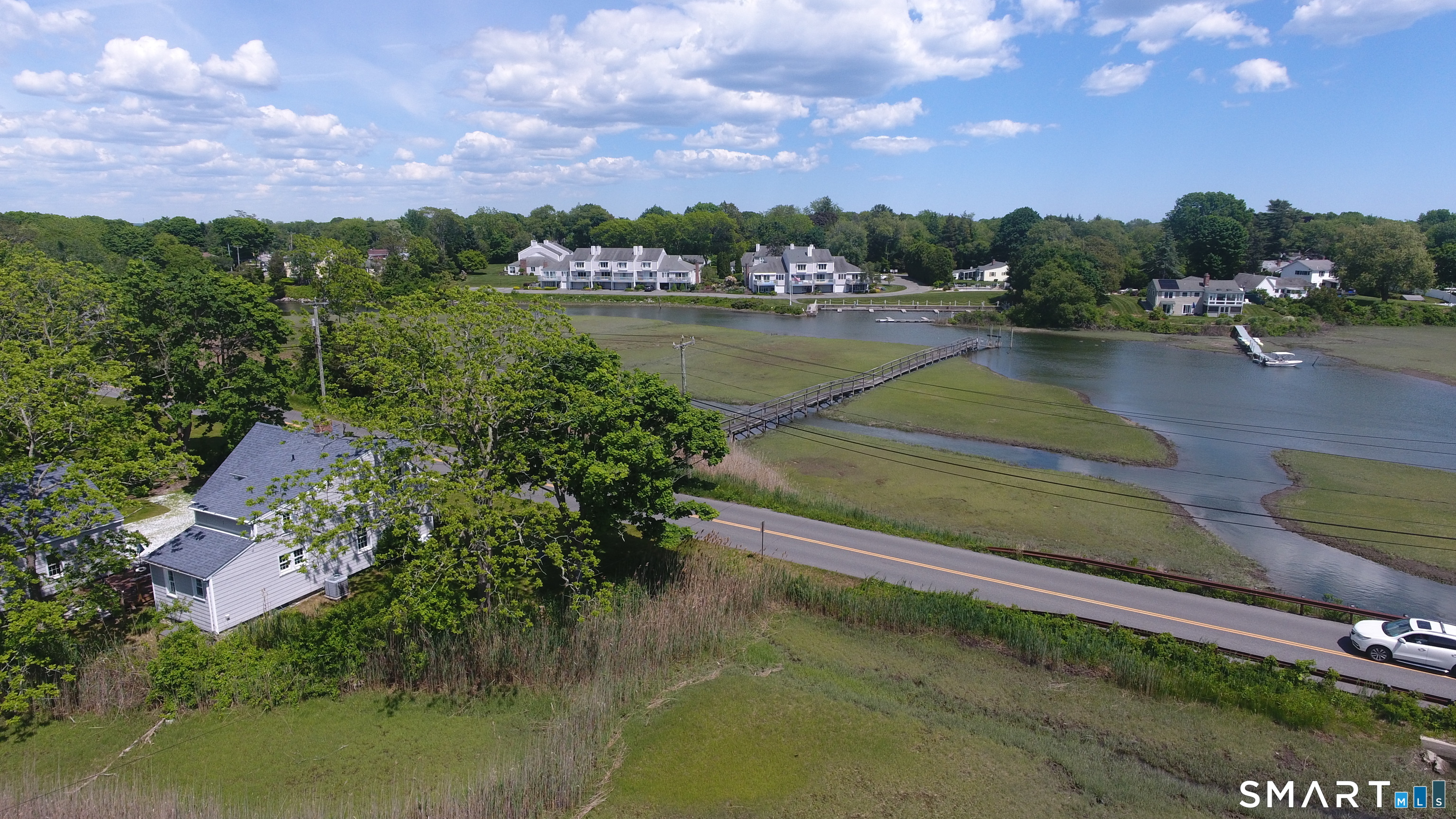 29 Old Post Road Old Saybrook, CT 06475 - Photo 11 of 39