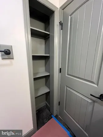 $1,475 | 319 West 4th Street, Unit B, Waynesboro, PA 17268