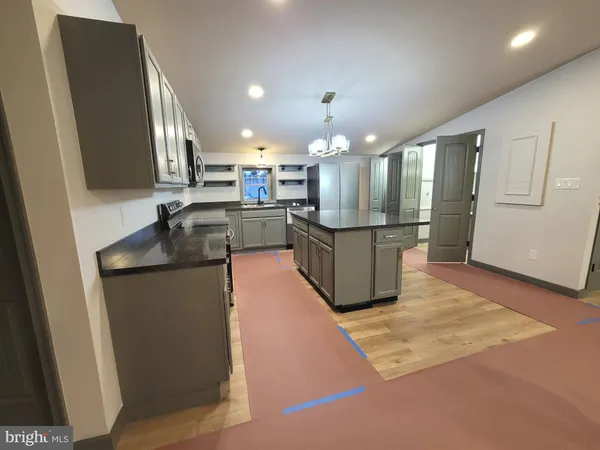 $1,475 | 319 West 4th Street, Unit B, Waynesboro, PA 17268