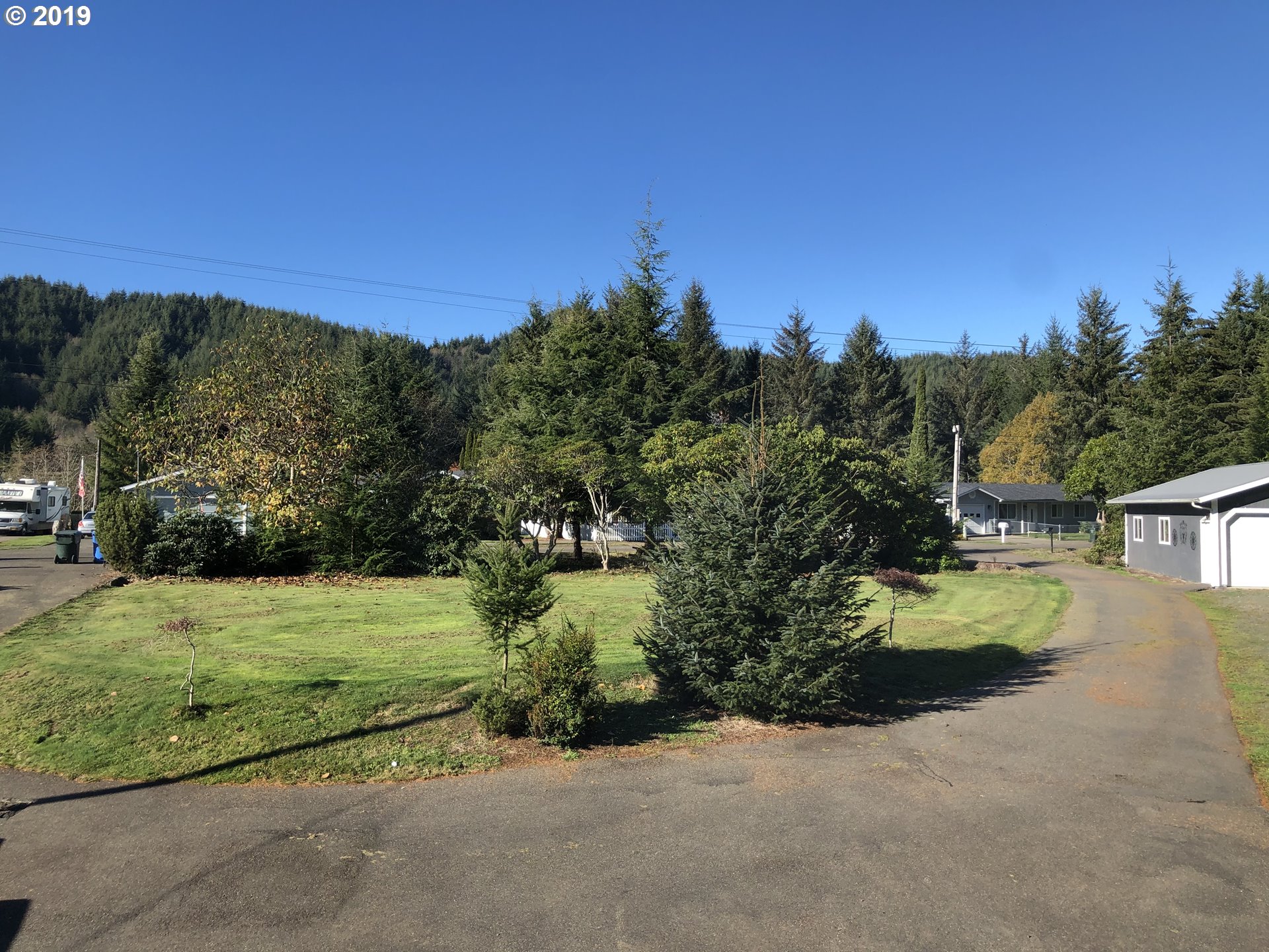 811 Ranch Road Reedsport, OR 97467 - Photo 3 of 32 Gallery Image 3