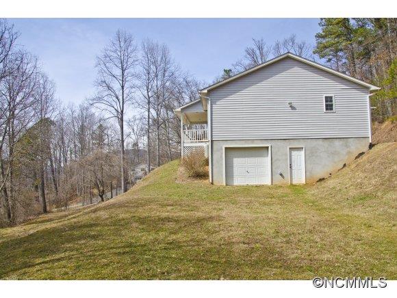 41 Vehorn Road Fairview, NC 28730 - Photo 18 of 19 Gallery Image 18