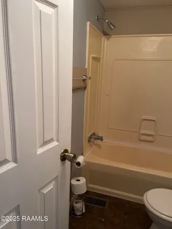 $1,000 | 114 Rendezvous Road, Unit A, Scott, LA 70583