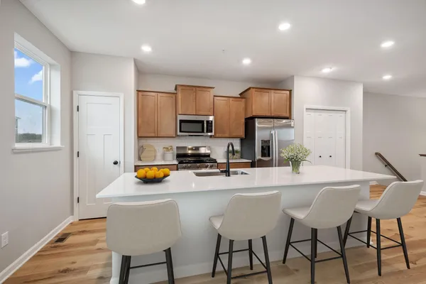$432,570 | 10366 Birchwood Circle, Victoria, MN 55318