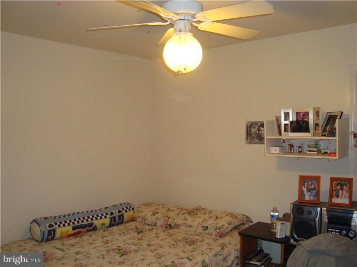 132 Woodland Road Newark, DE 19702 - Photo 16 of 21 Bedroom 2
