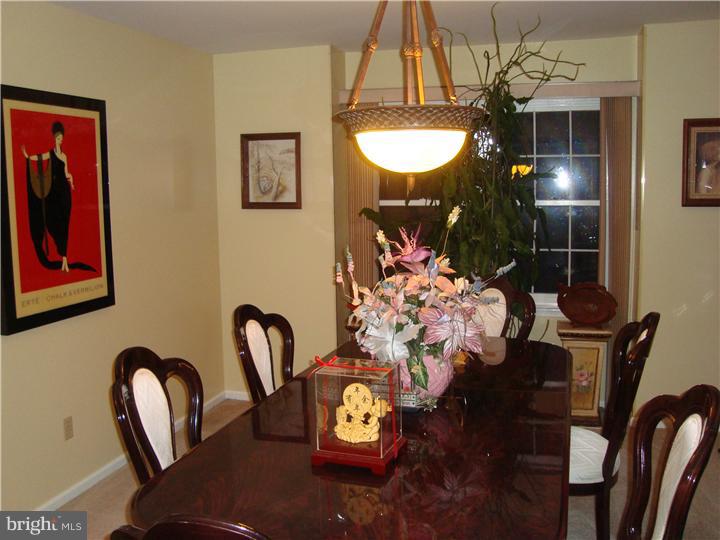 132 Woodland Road Newark, DE 19702 - Photo 7 of 21 Dining Room