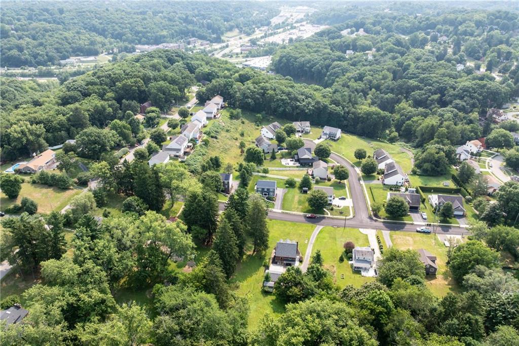 9775 Grosick Road Pittsburgh, PA 15237 - Photo 29 of 37 Gallery Image 29