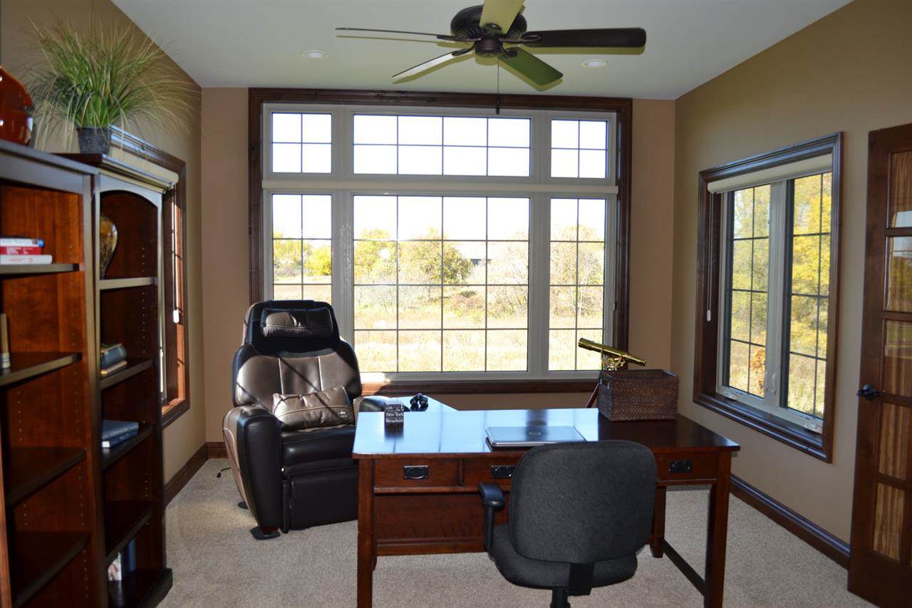 3270 Newcastle Road Marion, IA 52302 - Photo 18 of 23 Gallery Image 18