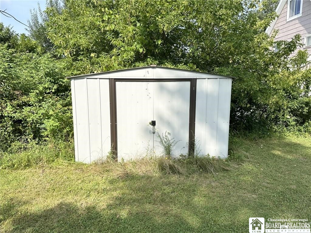 307 Summit Avenue Jamestown, NY 14701 - Photo 16 of 16